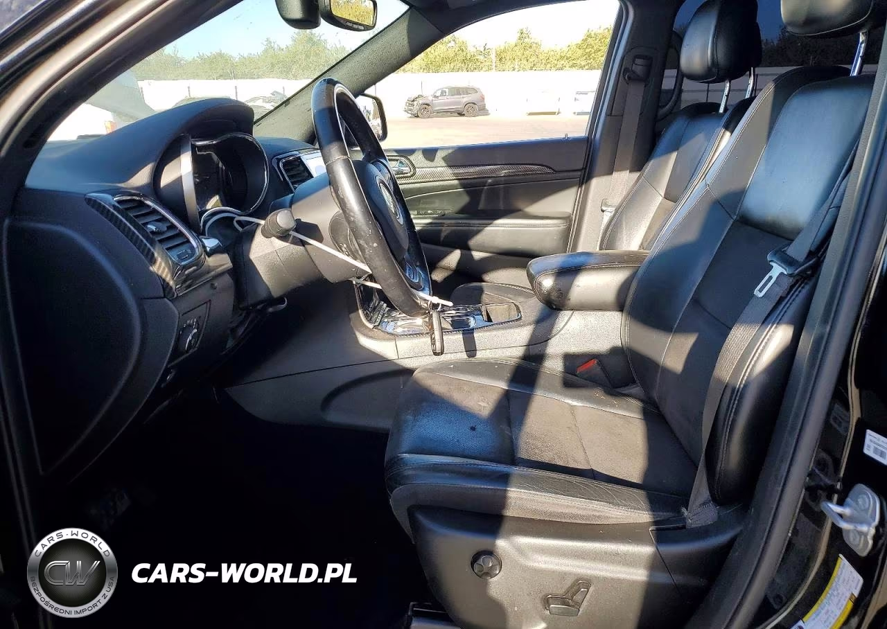 2019 Jeep Grand Cherokee Laredo VIN:1C4RJEAGXKC832928 - 7