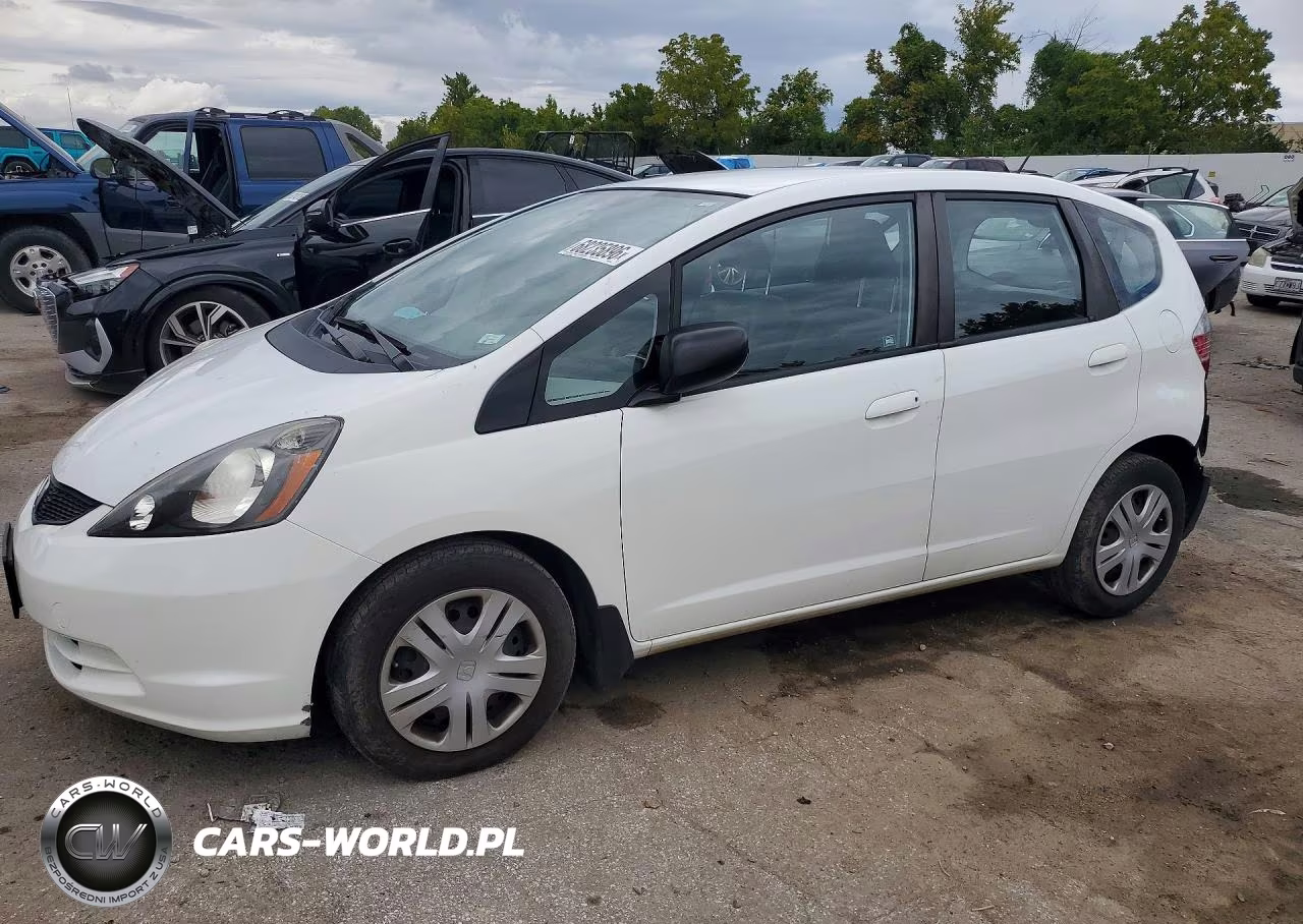 2011 Honda Fit VIN:JHMGE8H32BS009625 - 1