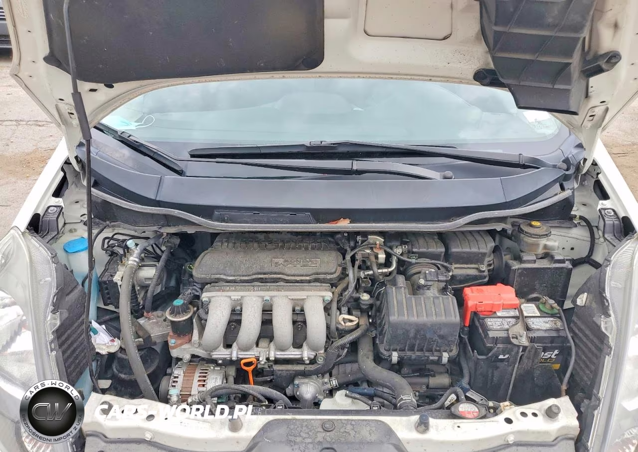 2011 Honda Fit VIN:JHMGE8H32BS009625 - 11