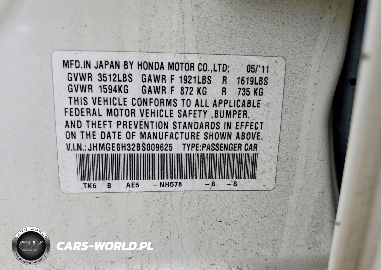 2011 Honda Fit VIN:JHMGE8H32BS009625 - 13