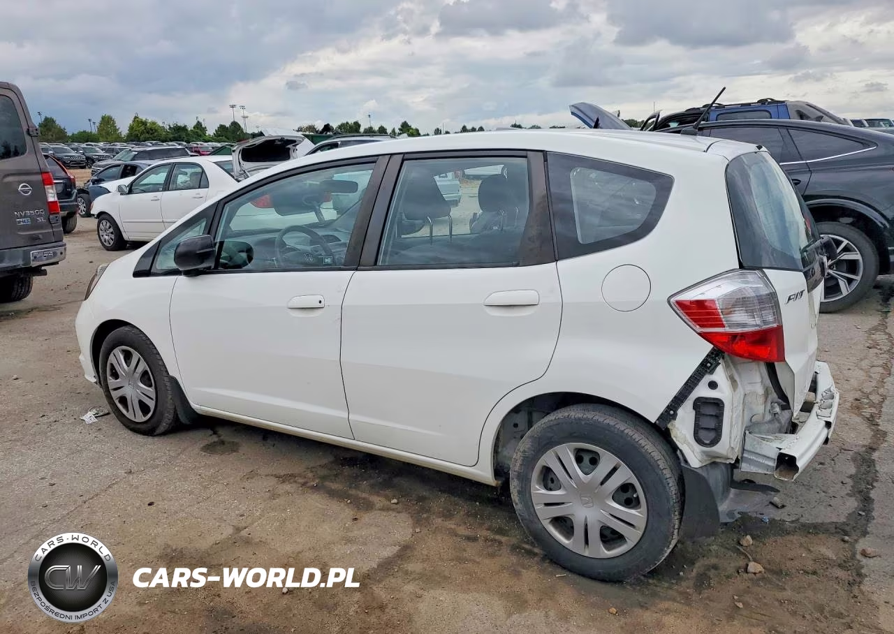 2011 Honda Fit VIN:JHMGE8H32BS009625 - 2