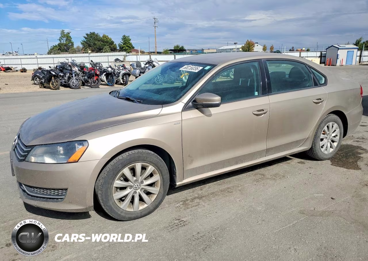 2015 Volkswagen Passat S VIN:1VWAT7A38FC046855 - 1