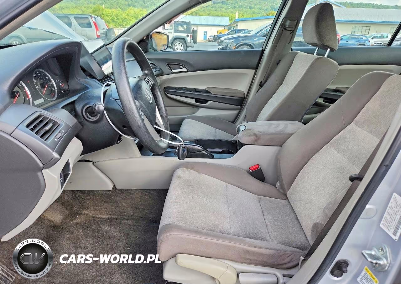 2009 Honda Accord Lx VIN:1HGCP26329A174733 - 7