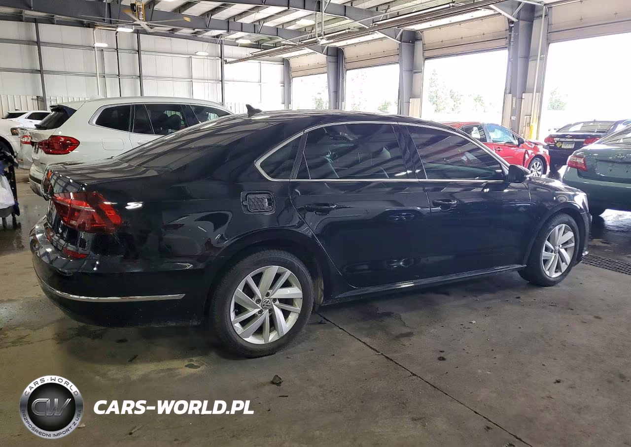2018 Volkswagen Passat Se VIN:1VWBA7A38JC032893 - 3