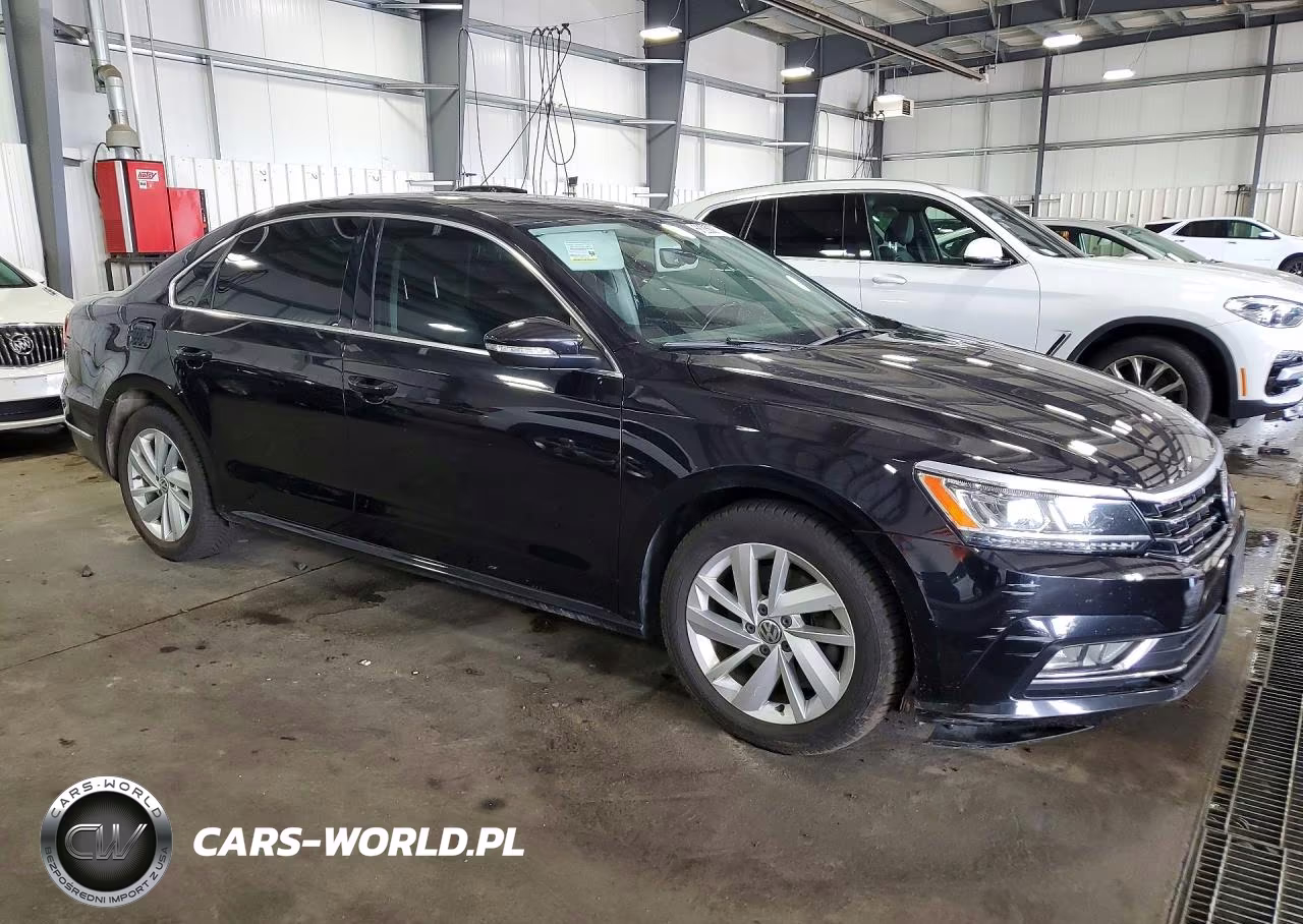 2018 Volkswagen Passat Se VIN:1VWBA7A38JC032893 - 4