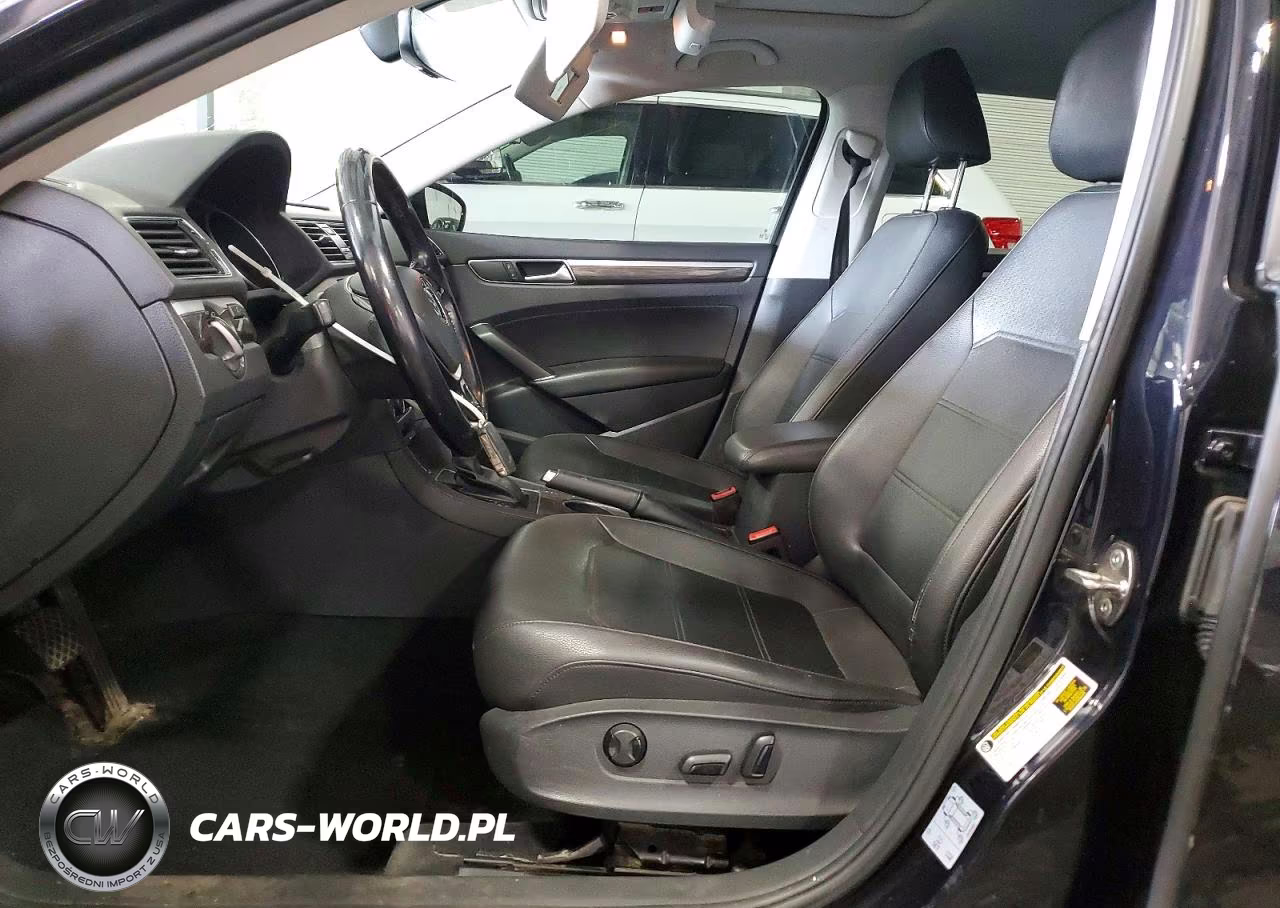 2018 Volkswagen Passat Se VIN:1VWBA7A38JC032893 - 7