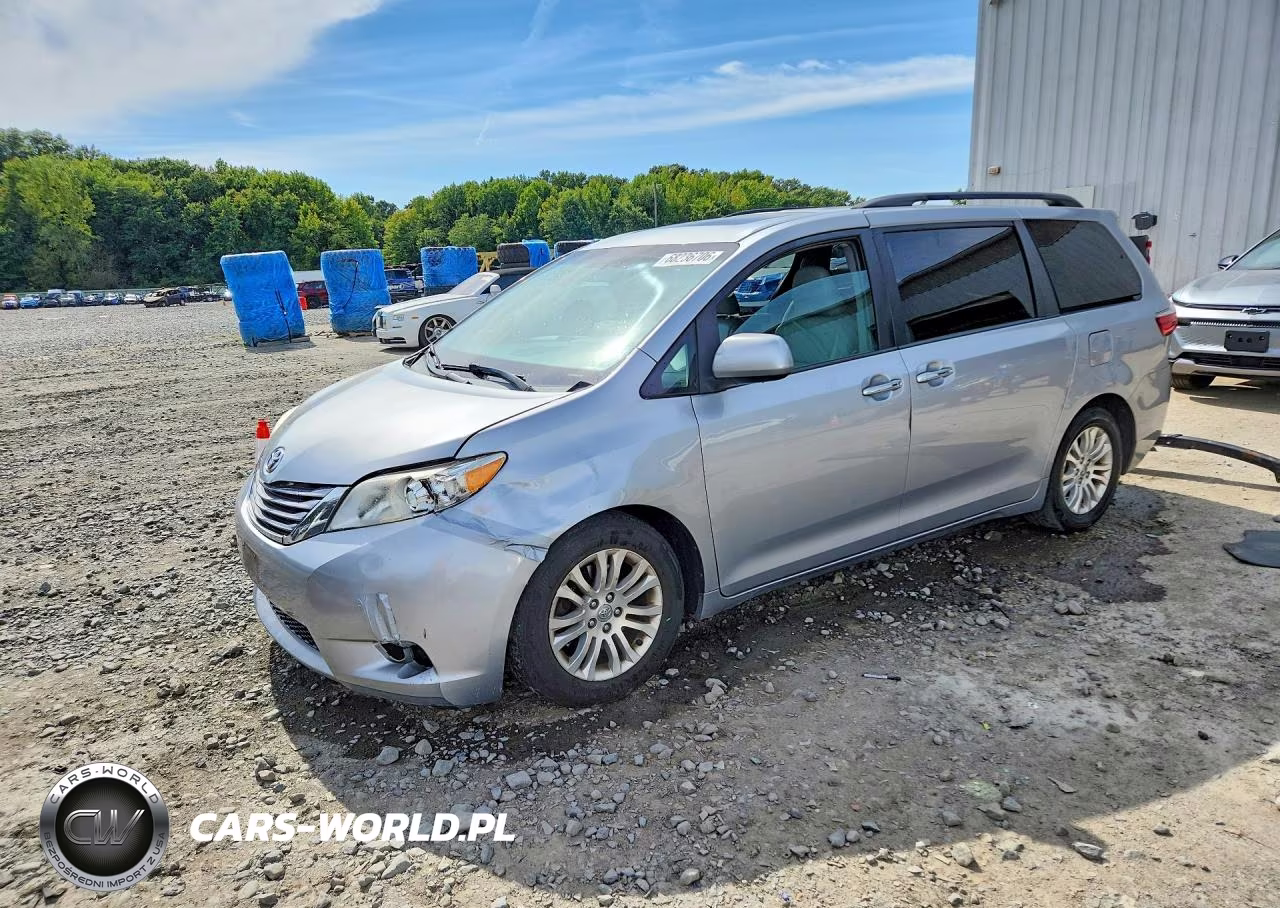 2015 Toyota Sienna Xle Premium 8-Passenger VIN:5TDYK3DC3FS563844 - 1