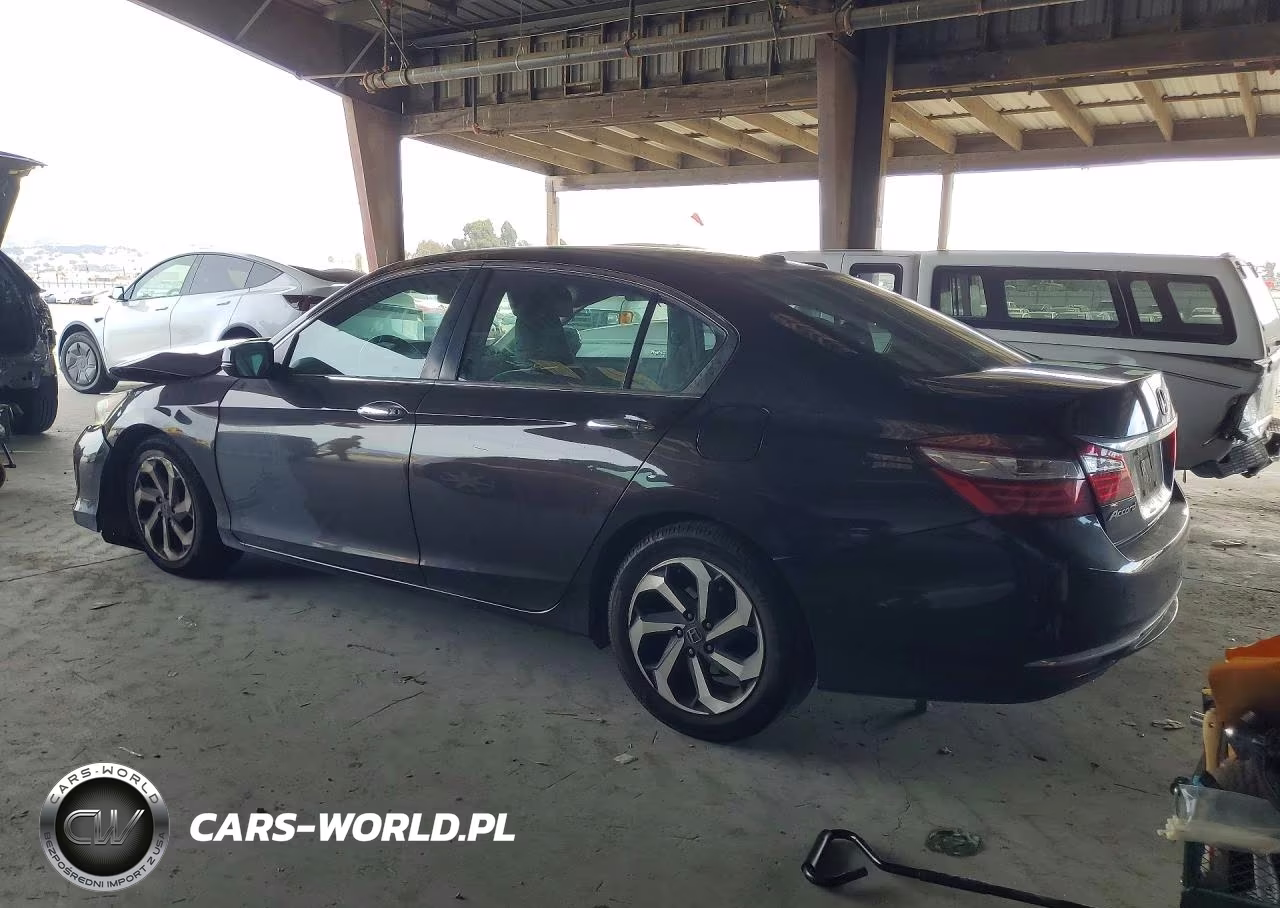 2017 Honda Accord Ex VIN:1HGCR2F7XHA218585 - 2