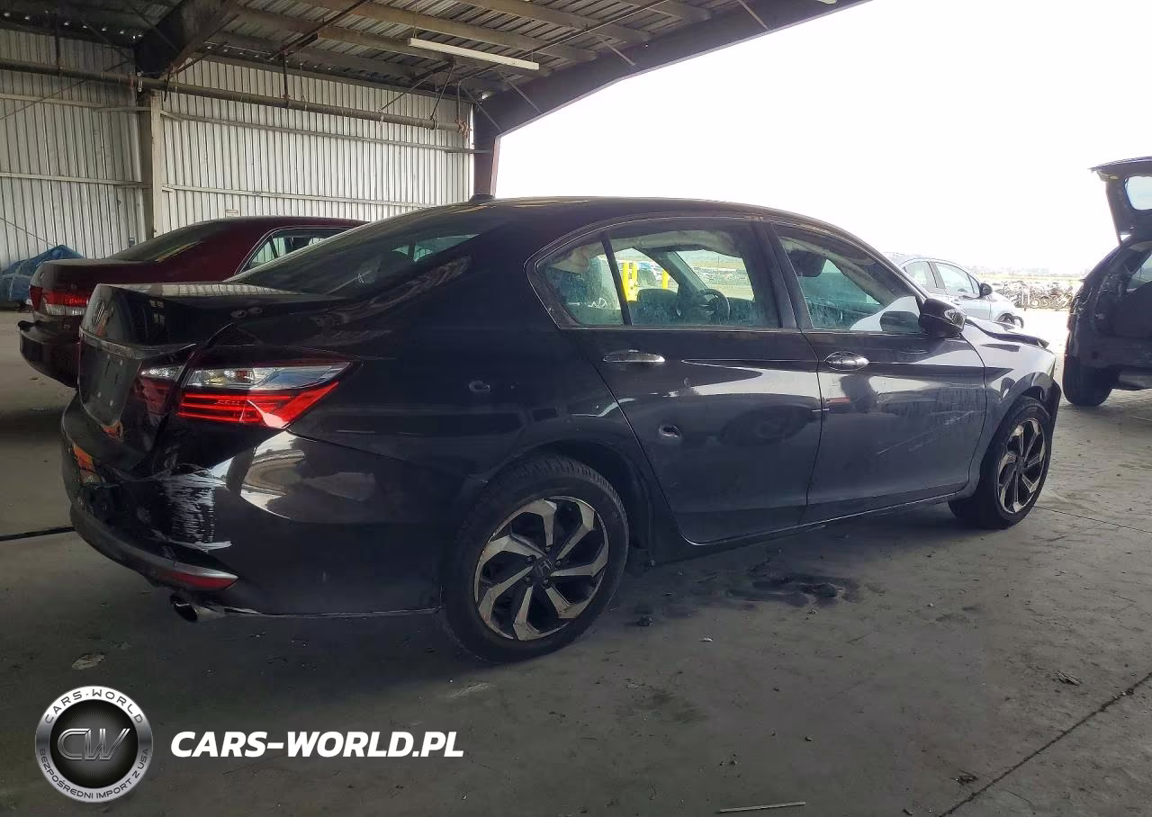 2017 Honda Accord Ex VIN:1HGCR2F7XHA218585 - 3