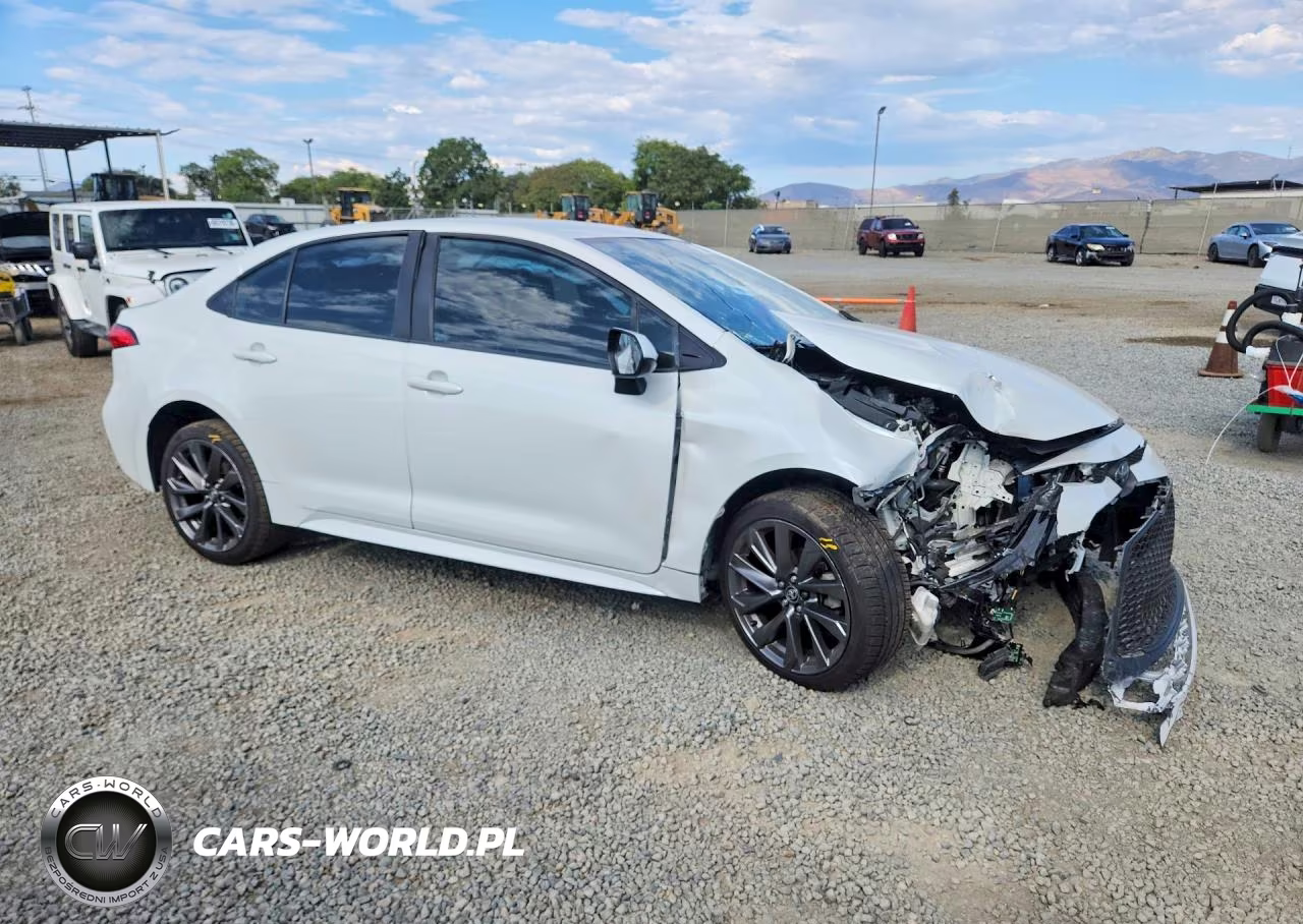 2022 Toyota Corolla Le VIN:JTDEAMDE3N3003223 - 4