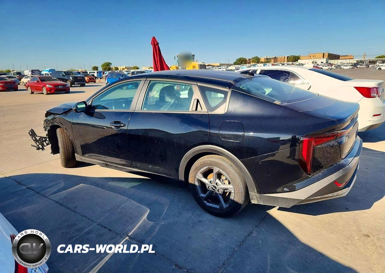 2025 Kia K4 Lxs VIN:3KPFT4DE2SE242667 - 2