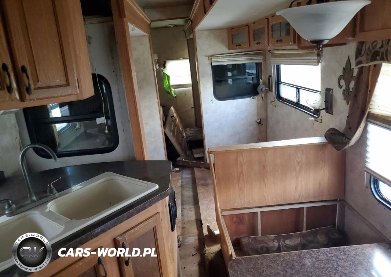 2013 Premier Recreational Vehicle (Rv) VIN:54ACA4031DE000358 - 6
