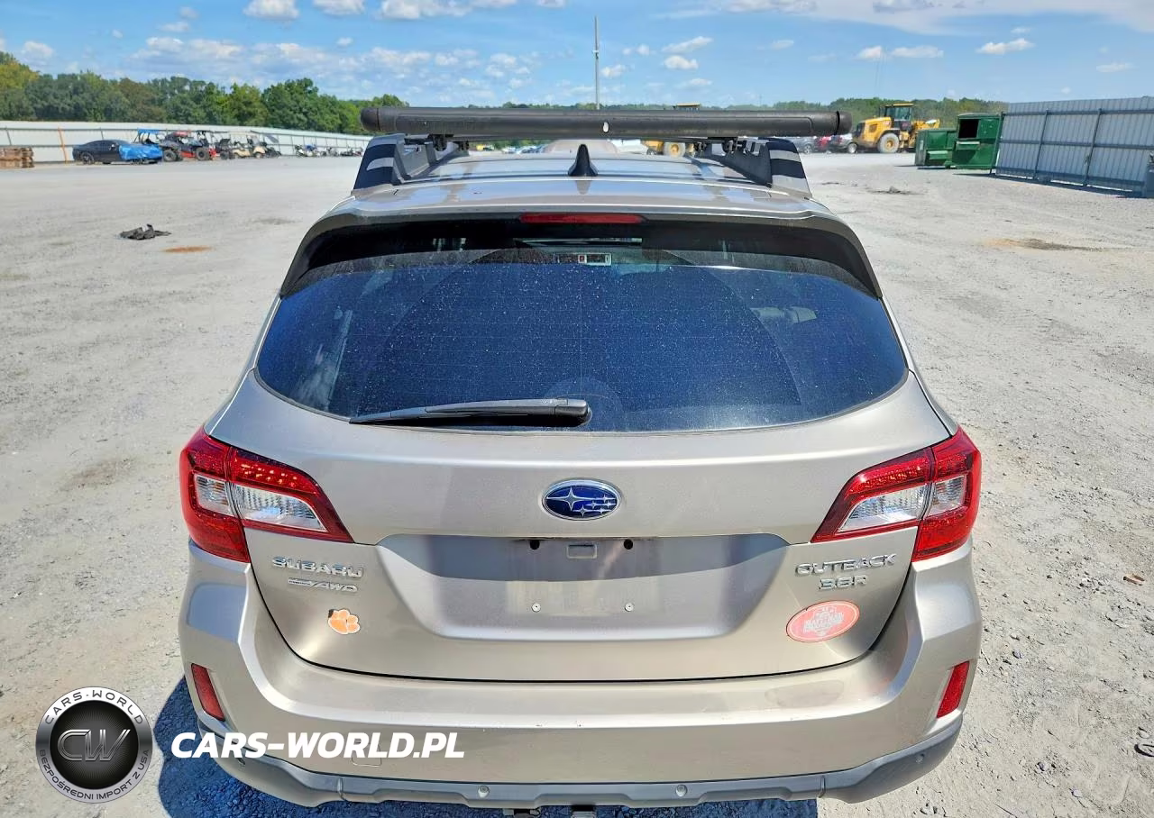 2017 Subaru Outback 3.6R Limited VIN:4S4BSENC2H3227344 - 6