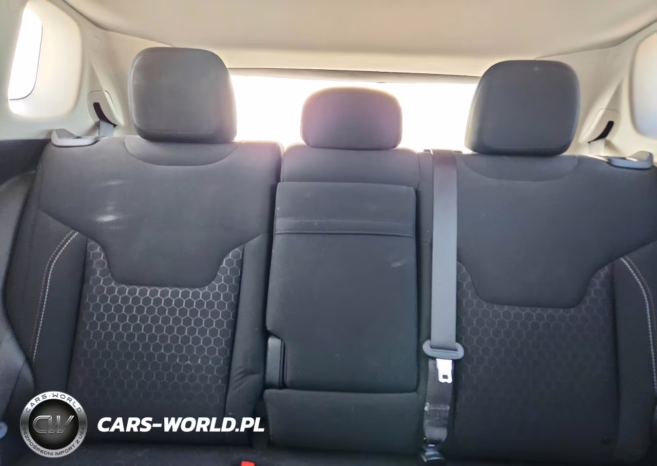 2018 Jeep Compass Sport VIN:3C4NJCAB5JT425139 - 10