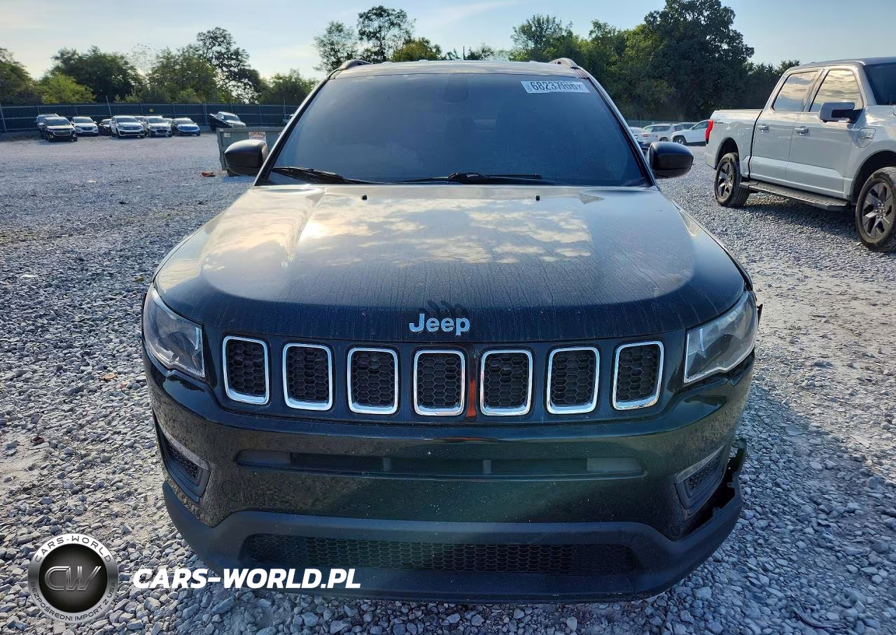 2018 Jeep Compass Sport VIN:3C4NJCAB5JT425139 - 5
