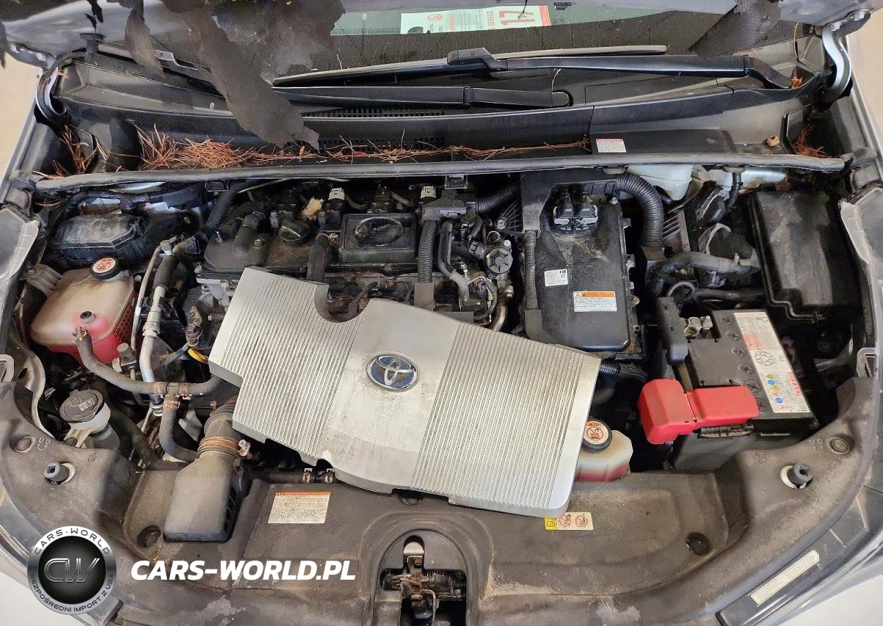 2018 Toyota Prius Two VIN:JTDKBRFU1J3083049 - 11
