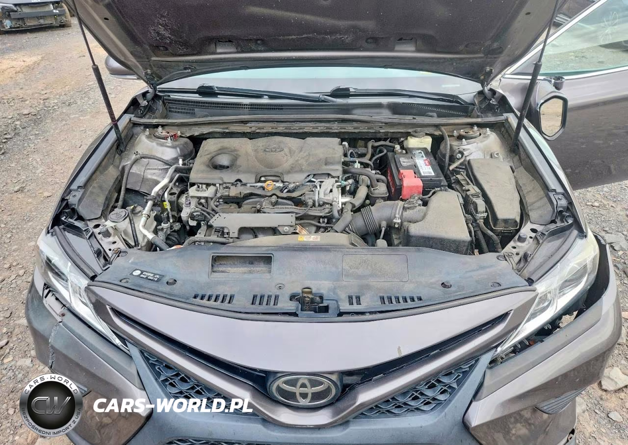 2018 Toyota Camry Se VIN:4T1B11HK7JU070277 - 11