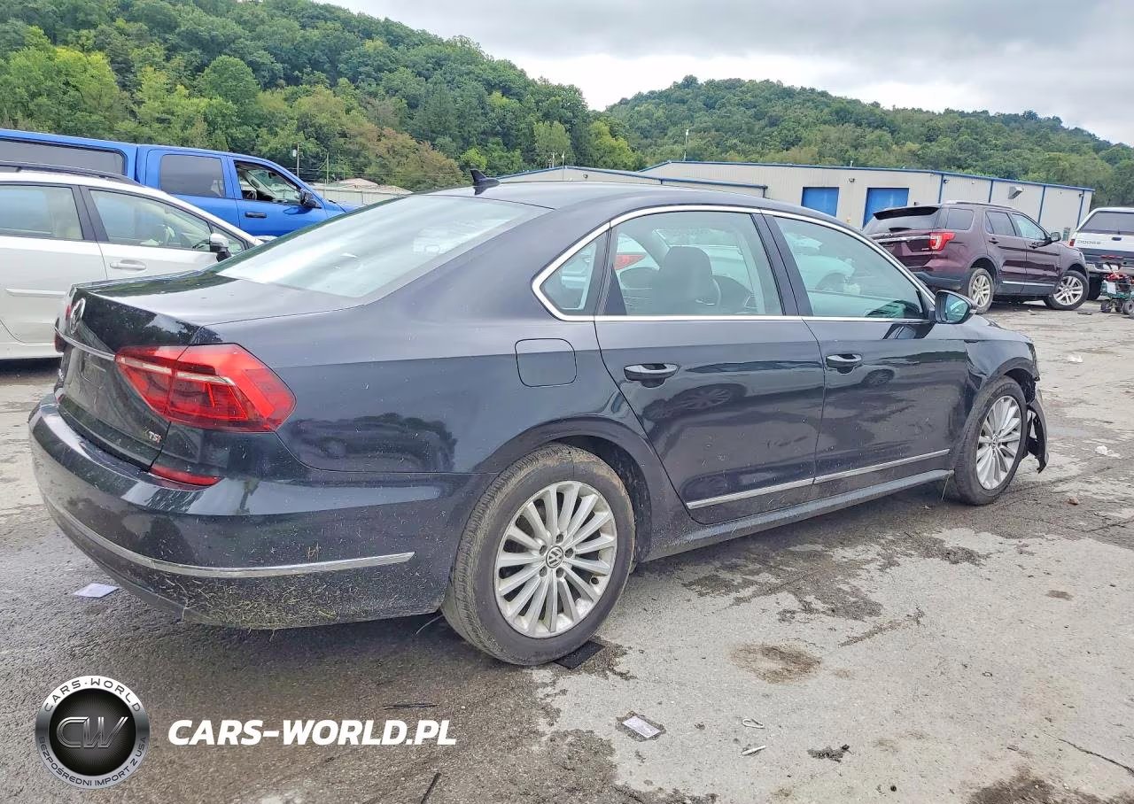 2017 Volkswagen Passat Se VIN:1VWBT7A30HC037106 - 3
