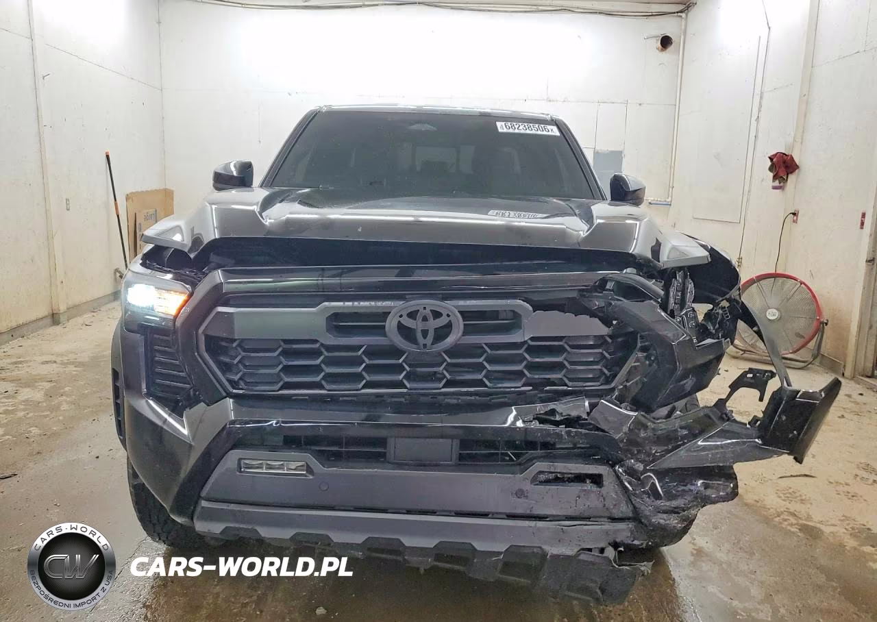 2025 Toyota Tacoma Trd Off-Road VIN:3TMLB5JN5SM100741 - 5