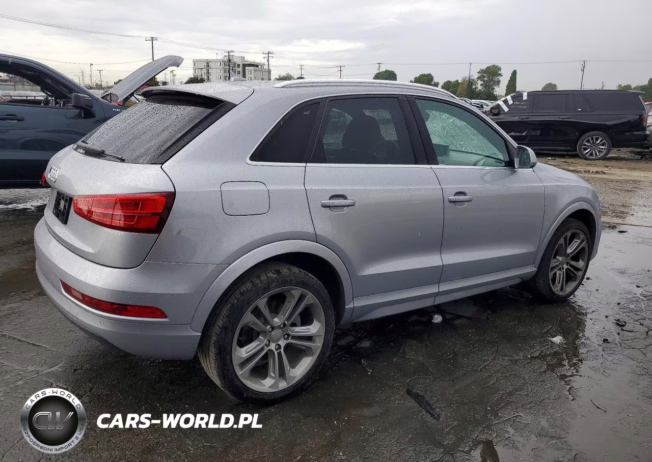 2016 Audi Q3 Premium Plus VIN:WA1BFCFS1GR007427 - 3