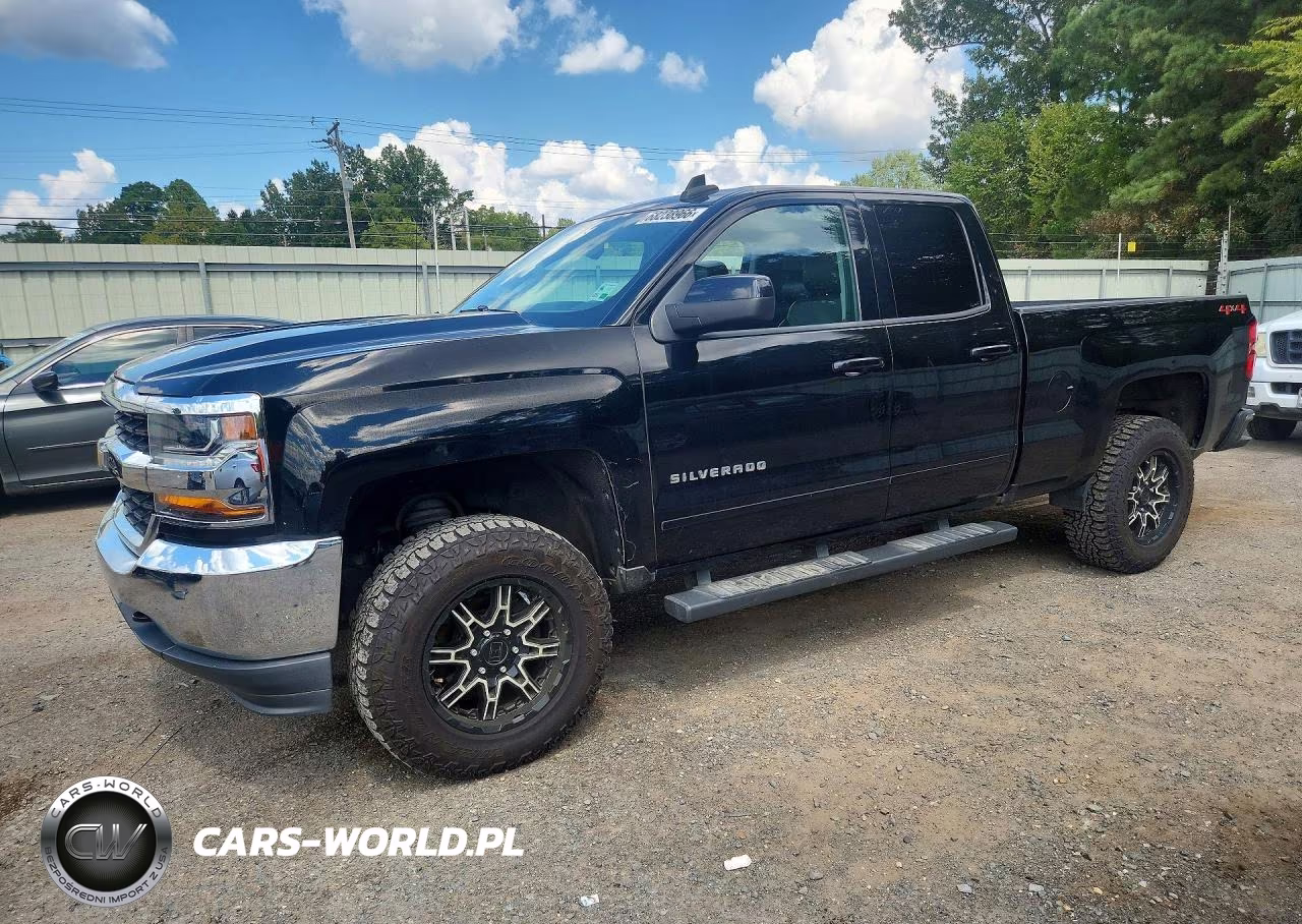 2018 Chevrolet Silverado K1500 Lt VIN:1GCVKREH2JZ295537 - 1