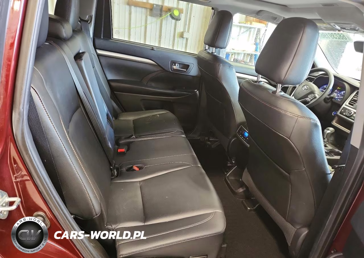 2019 Toyota Highlander Hybrid Xle VIN:5TDJGRFH1KS063612 - 11