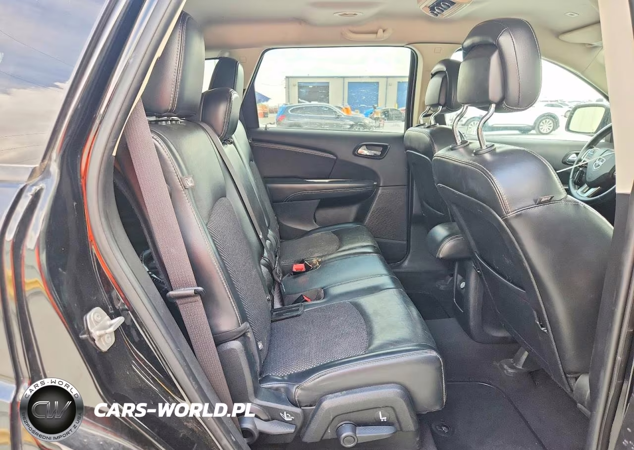 2018 Dodge Journey Crossroad VIN:3C4PDDGG8JT516771 - 11
