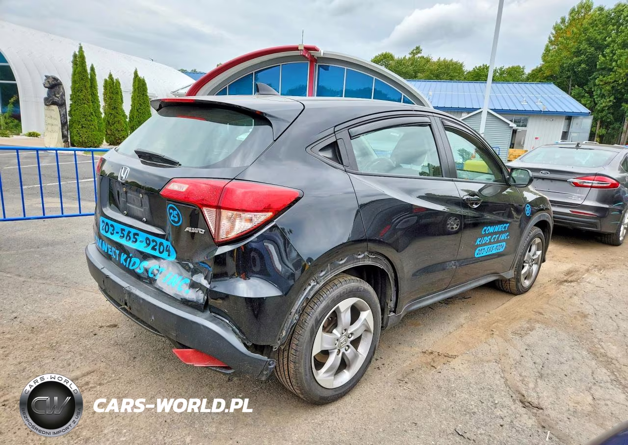 2017 Honda Hr-V Lx VIN:3CZRU6H34HG704961 - 3