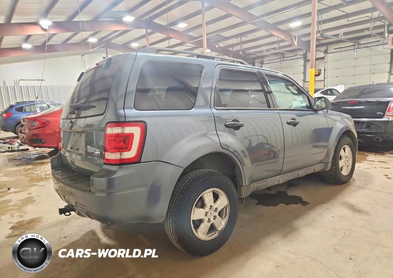 2012 Ford Escape Xlt VIN:1FMCU9DG6CKB26185 - 3