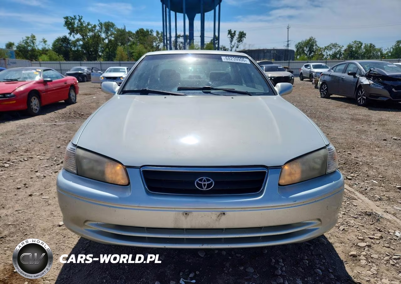 2001 Toyota Camry Le VIN:4T1BG22KX1U038372 - 5