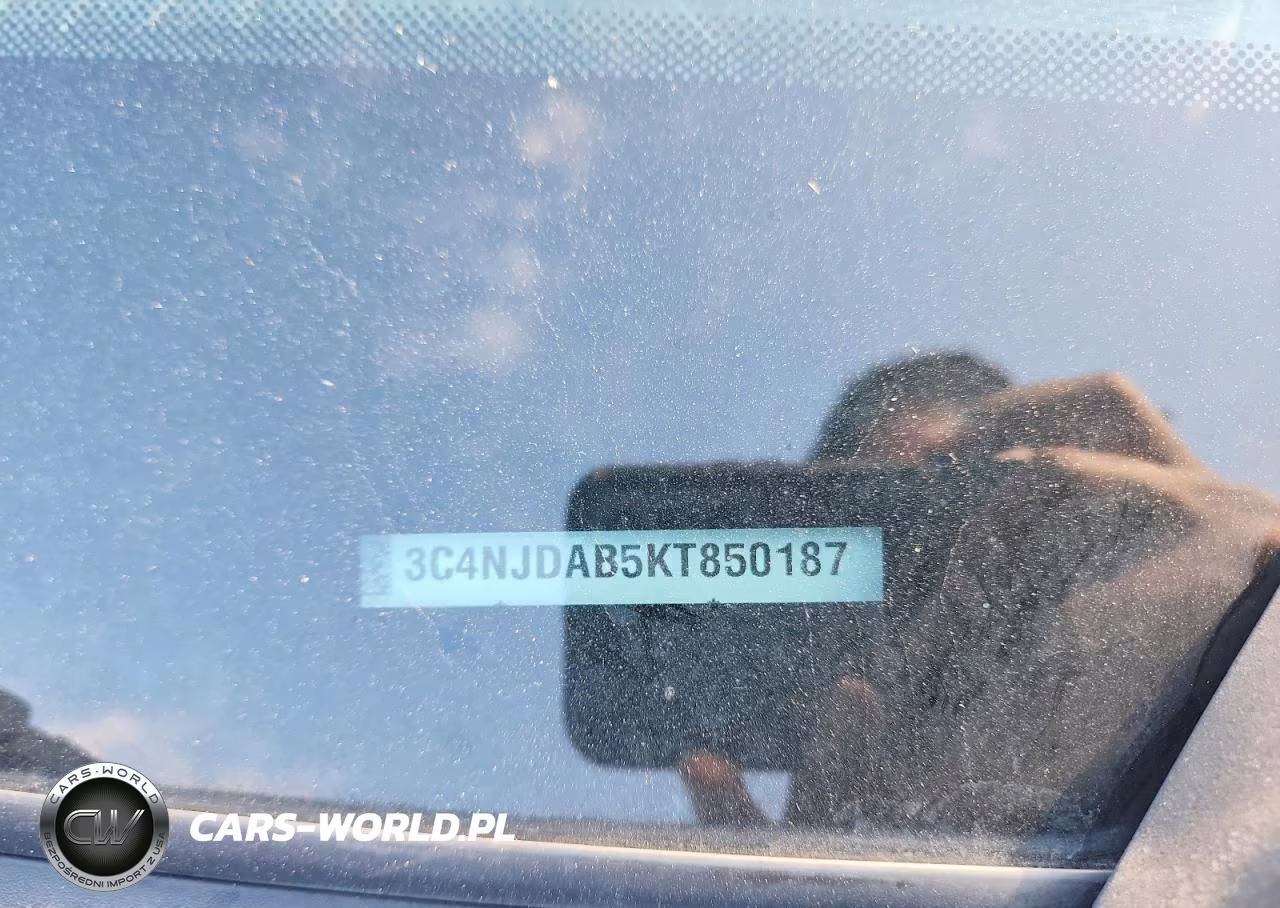 2019 Jeep Compass Sport VIN:3C4NJDAB5KT850187 - 13