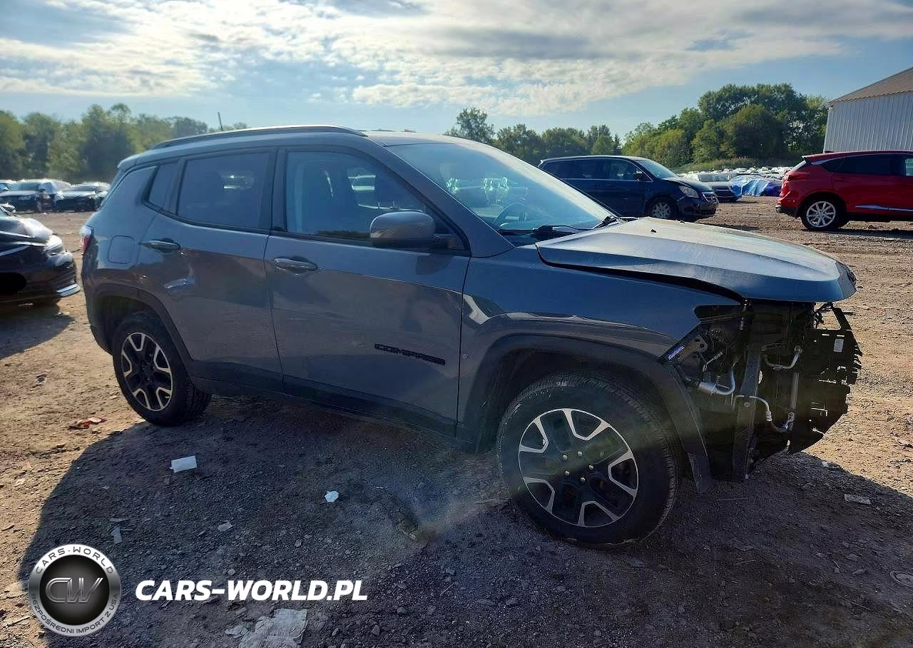 2019 Jeep Compass Sport VIN:3C4NJDAB5KT850187 - 4