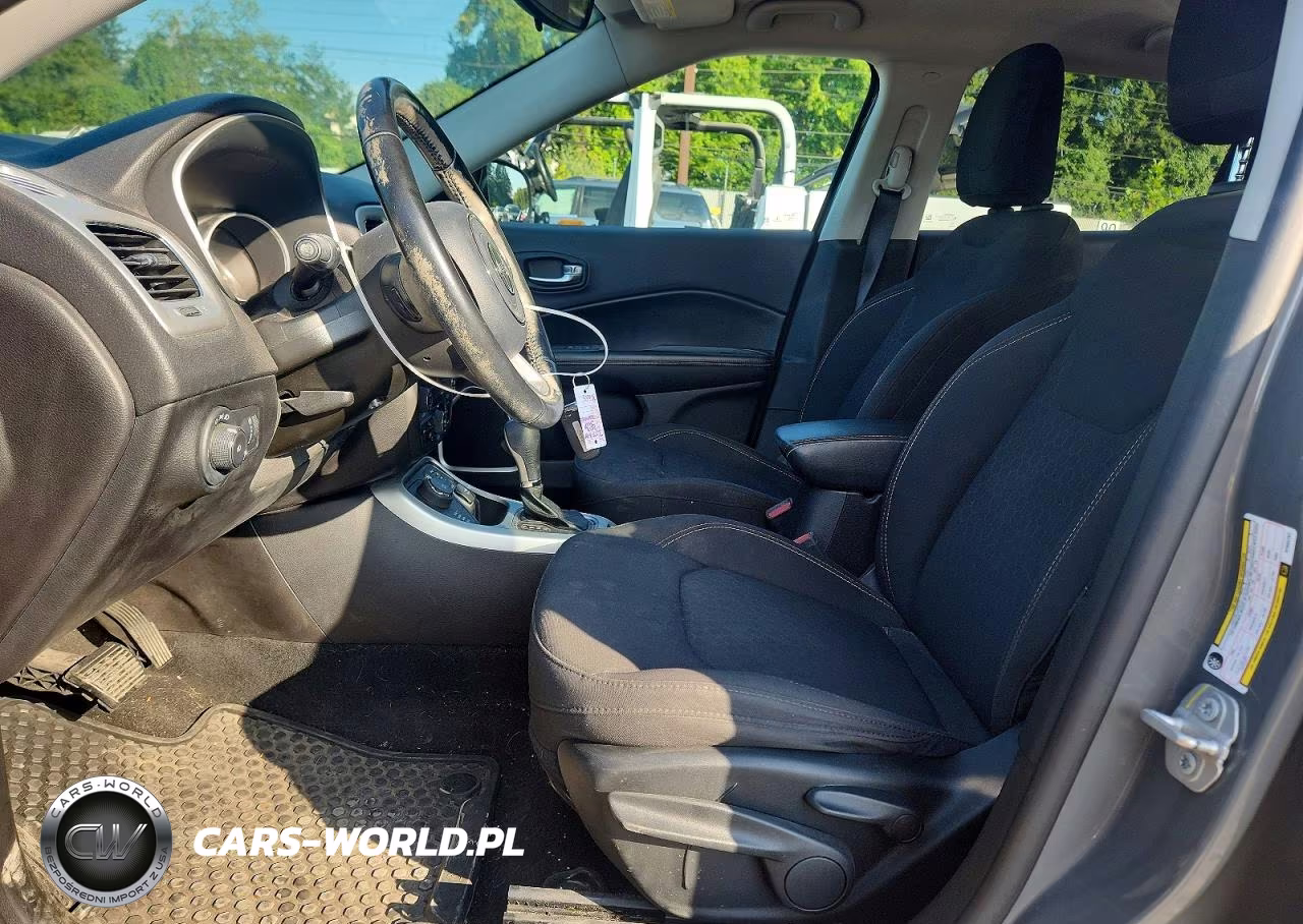 2019 Jeep Compass Sport VIN:3C4NJDAB5KT850187 - 7