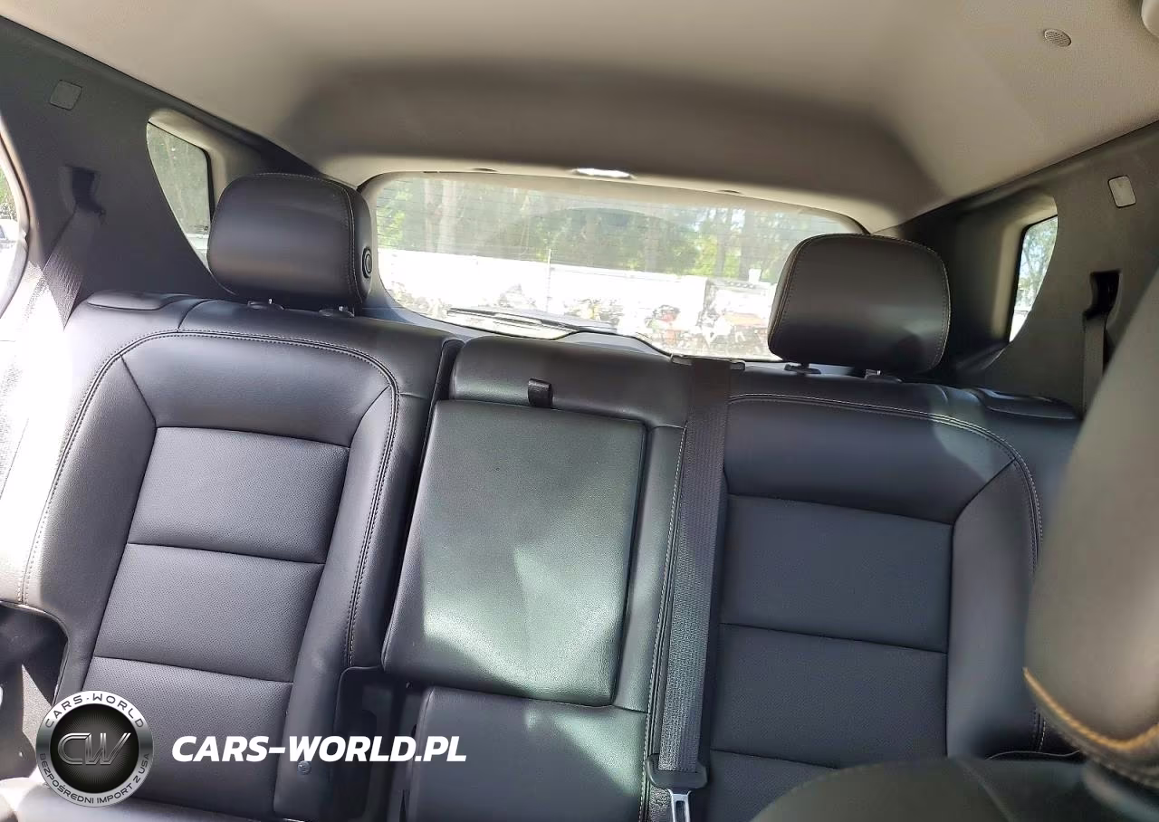 2018 Chevrolet Equinox Premier VIN:3GNAXPEU0JL150318 - 10