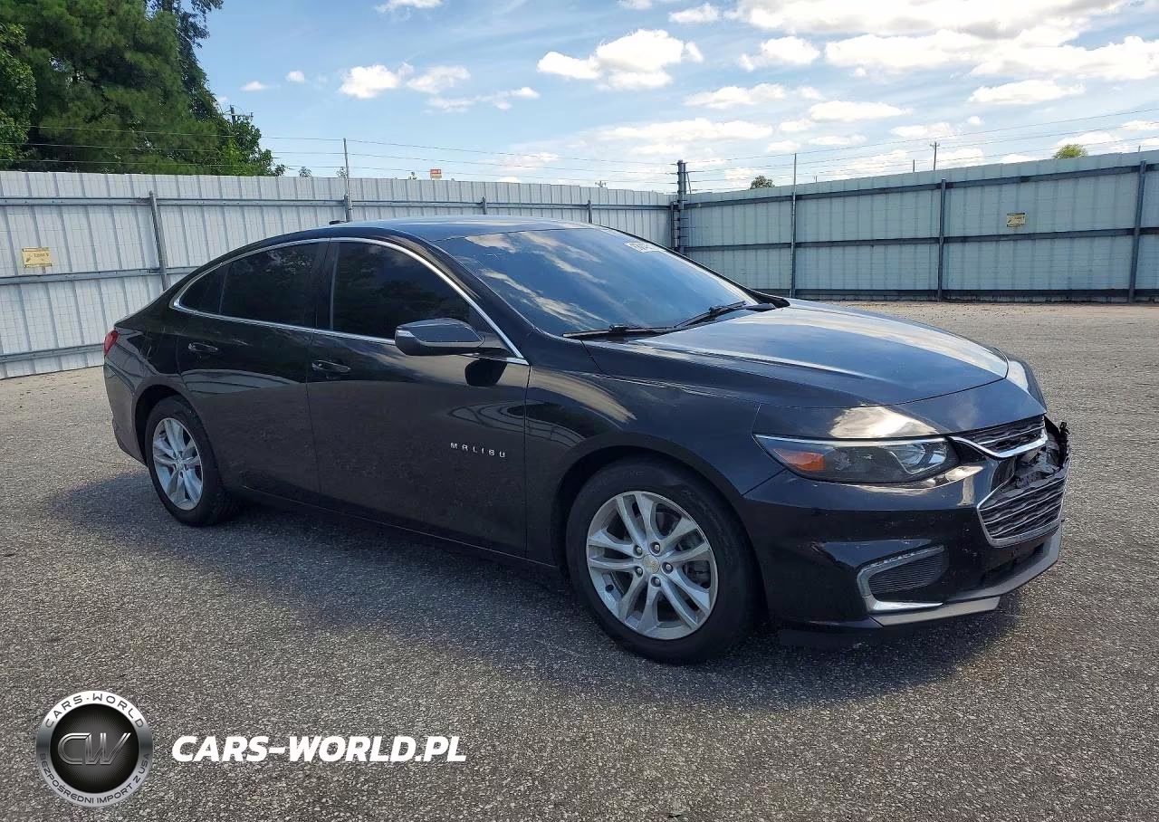 2018 Chevrolet Malibu Lt VIN:1G1ZD5ST3JF237329 - 4