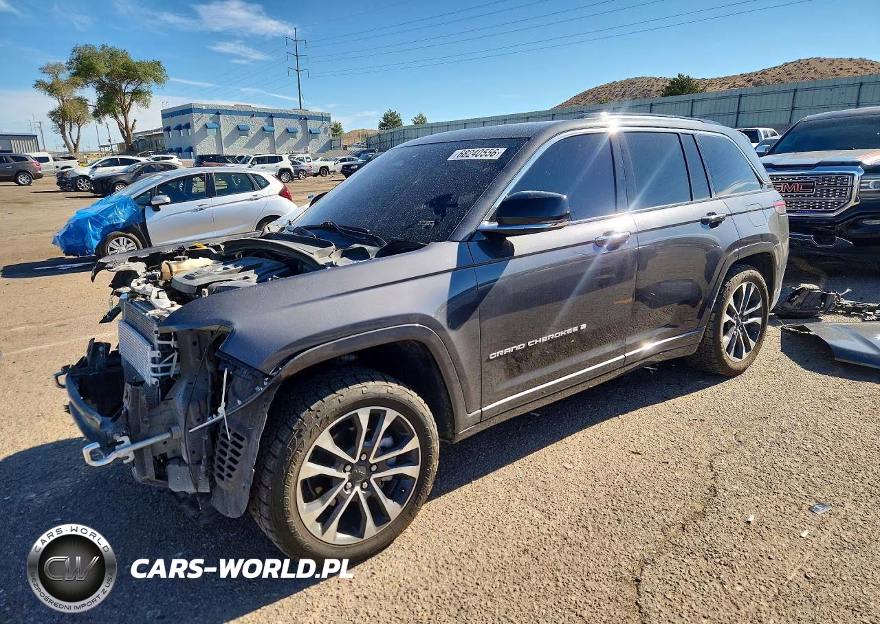 2022 Jeep Grand Cherokee Overland