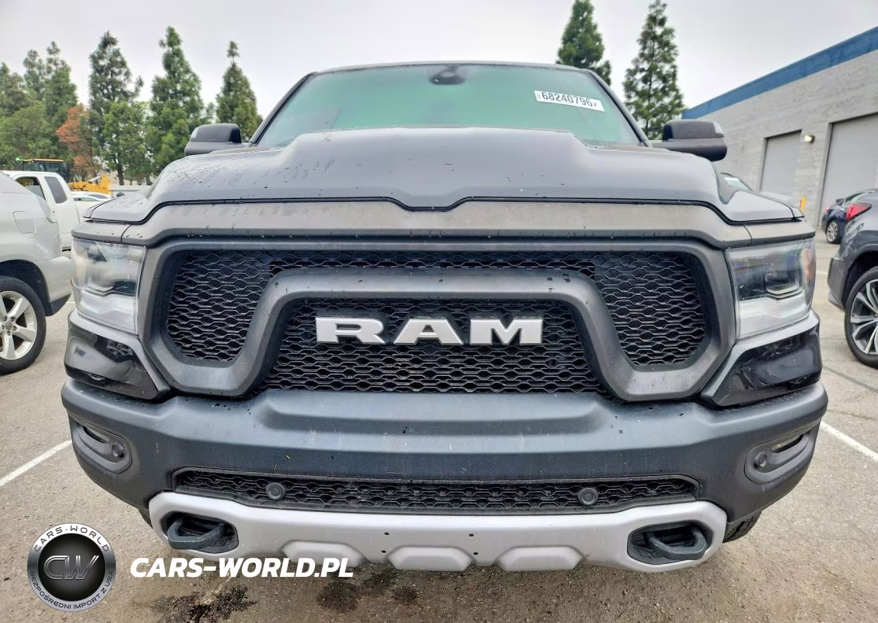 2019 Ram 1500 Rebel VIN:1C6SRFLT2KN812260 - 5