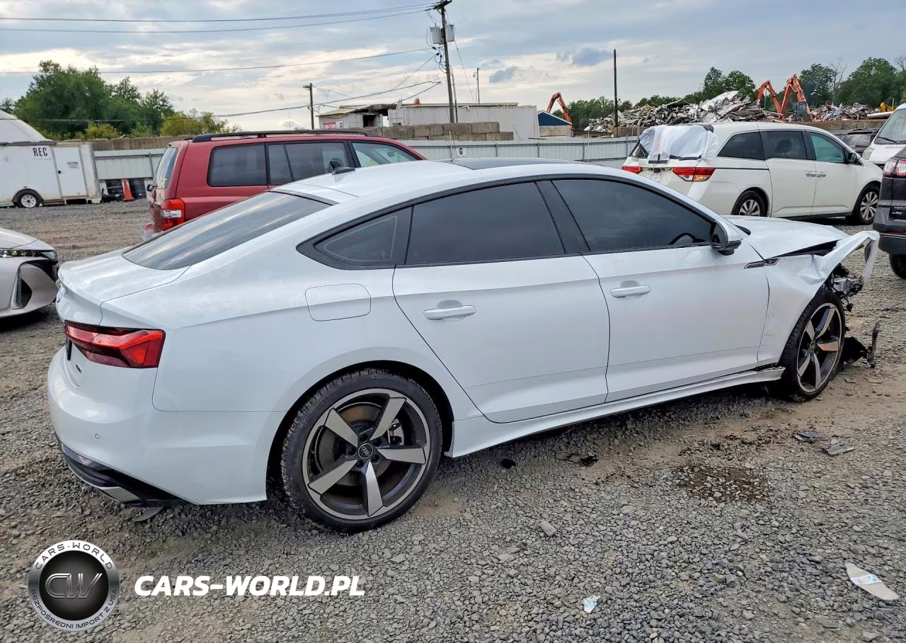 2025 Audi A5 Premium Plus 45 VIN:WAUFACF53SA004100 - 3