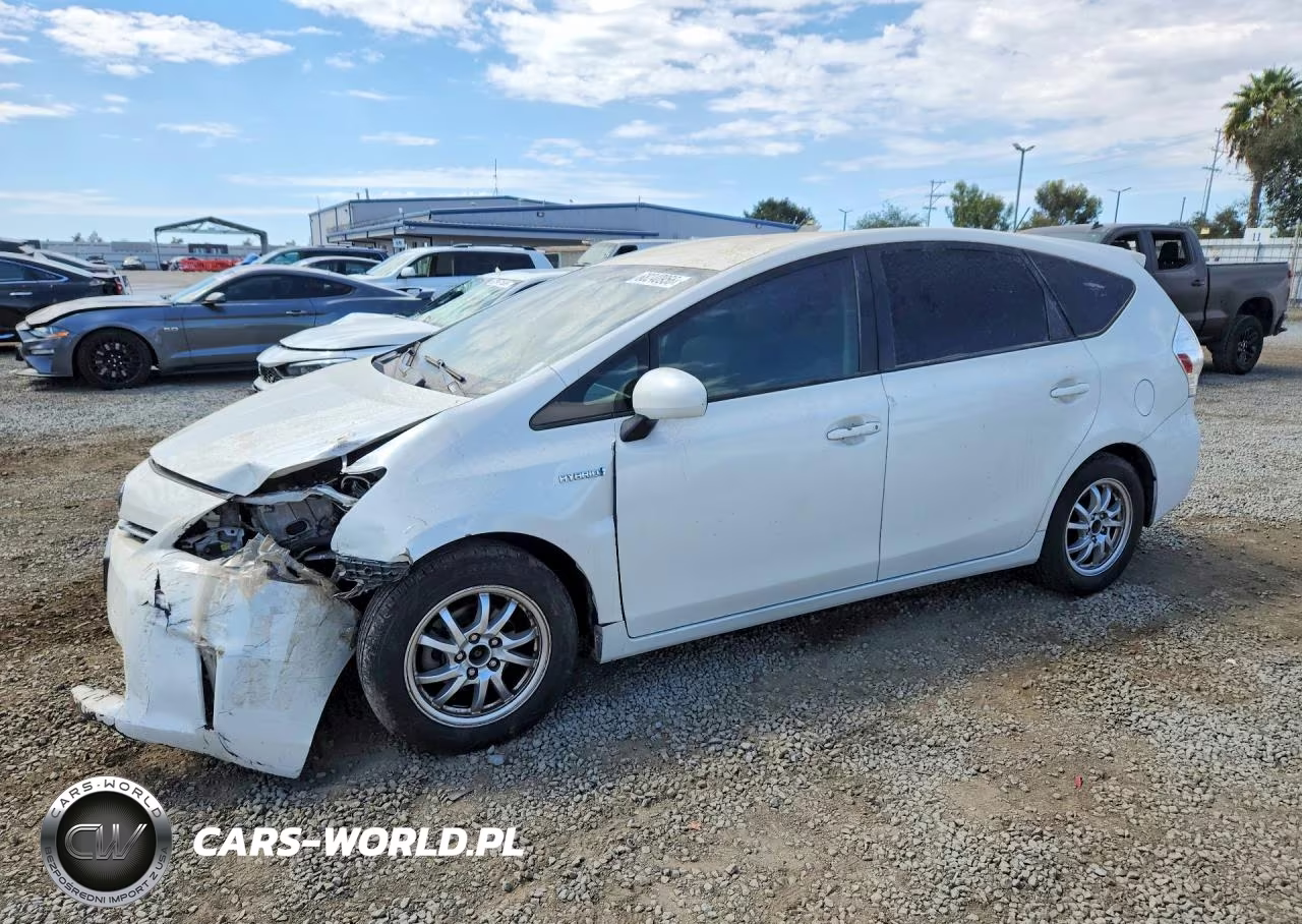 2012 Toyota Prius V Three VIN:JTDZN3EU2C3136462 - 1