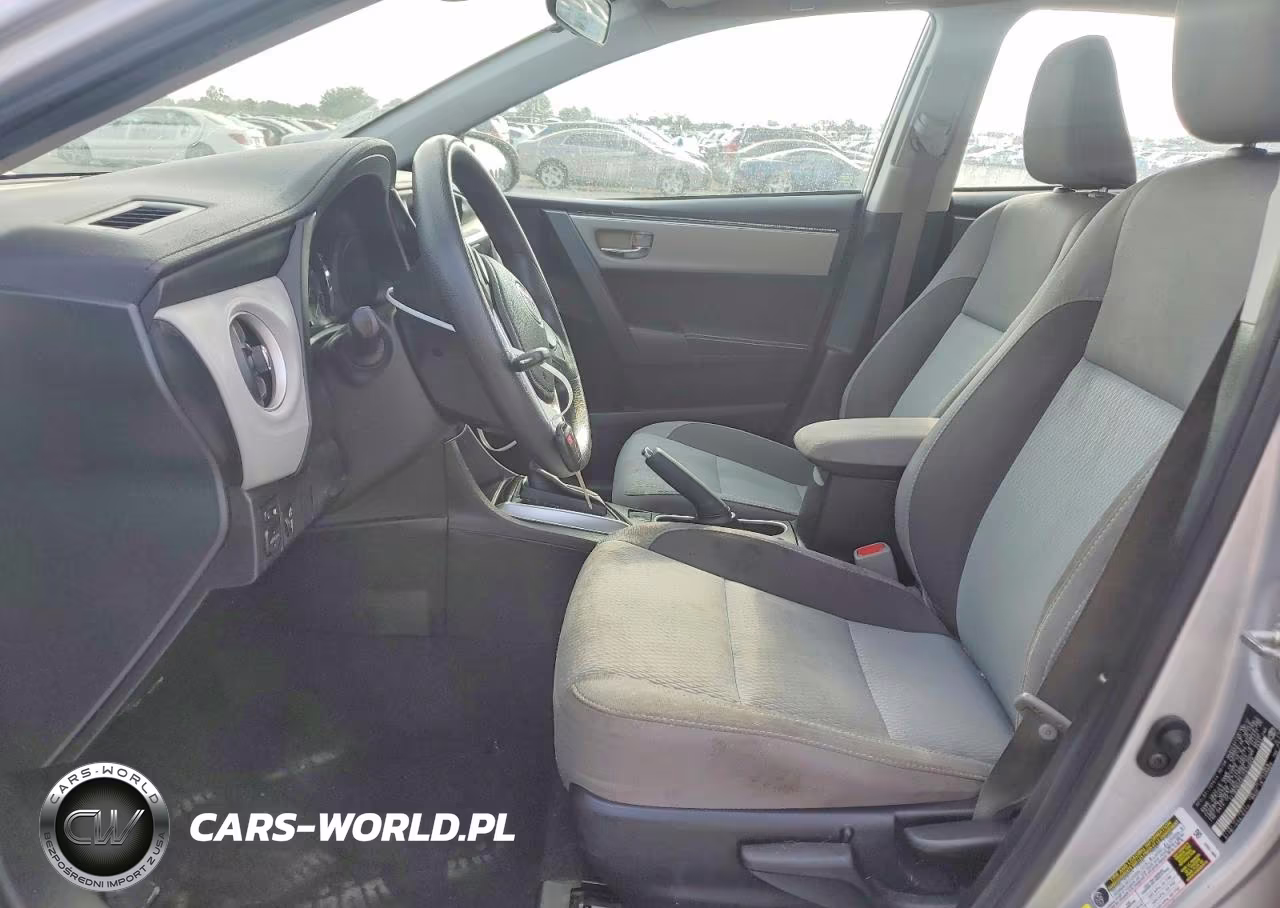 2018 Toyota Corolla Le VIN:2T1BURHE6JC970668 - 7