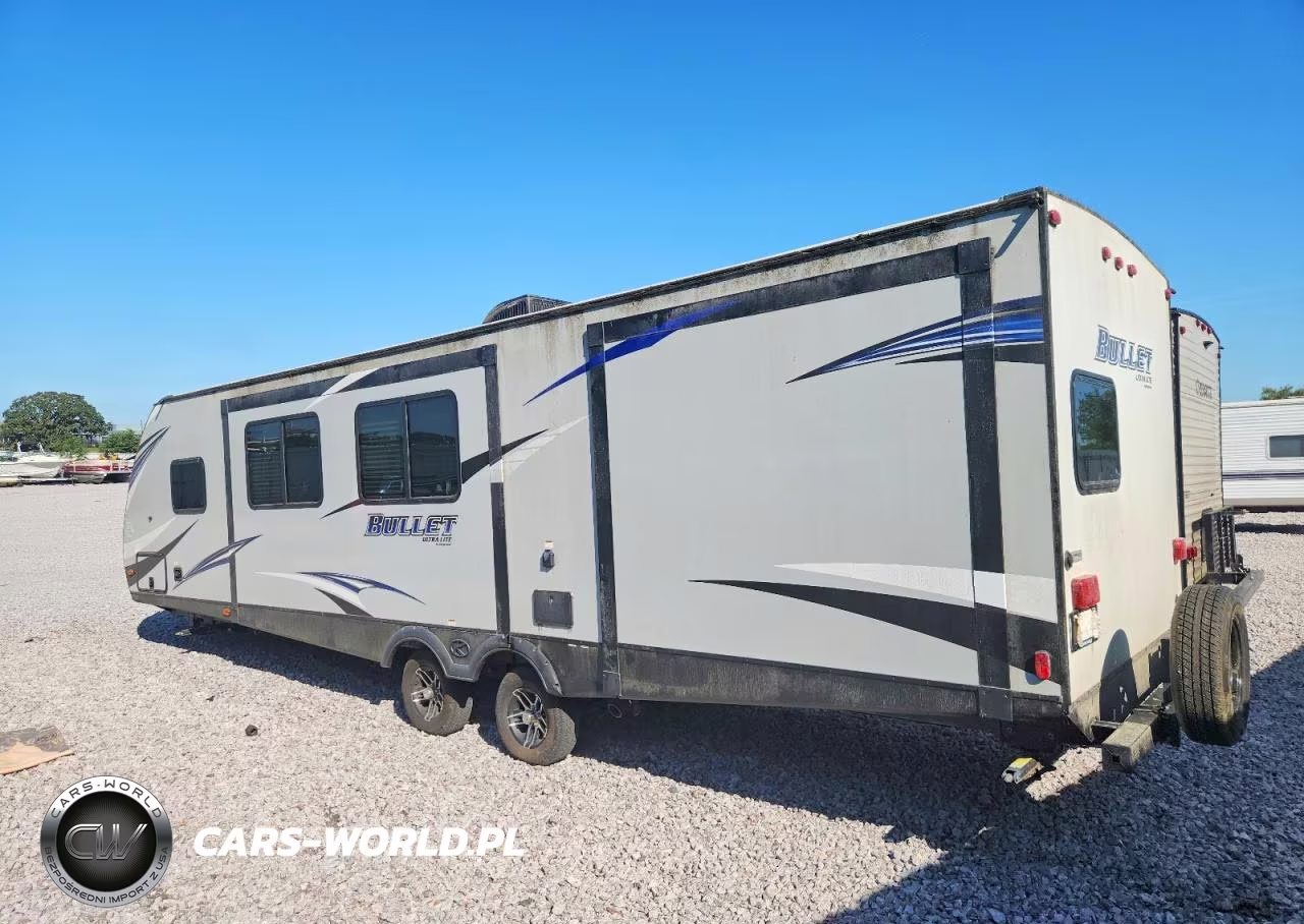 2018 Keystone Bullet Ultr Recreational Vehicle (Rv) VIN:4YDT30822JT438154 - 3