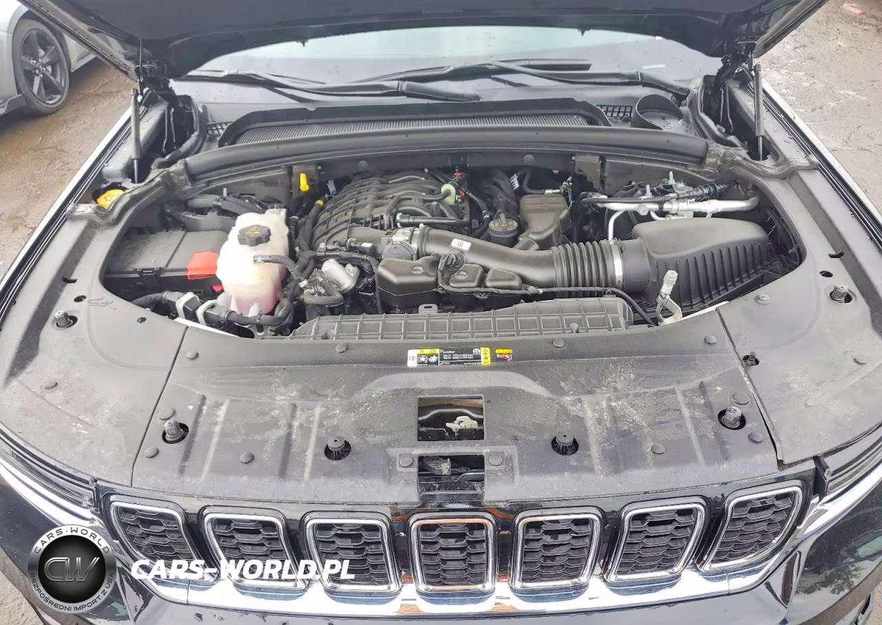 2025 Jeep Grand Cherokee Limited VIN:1C4RJHBG8SC374564 - 12