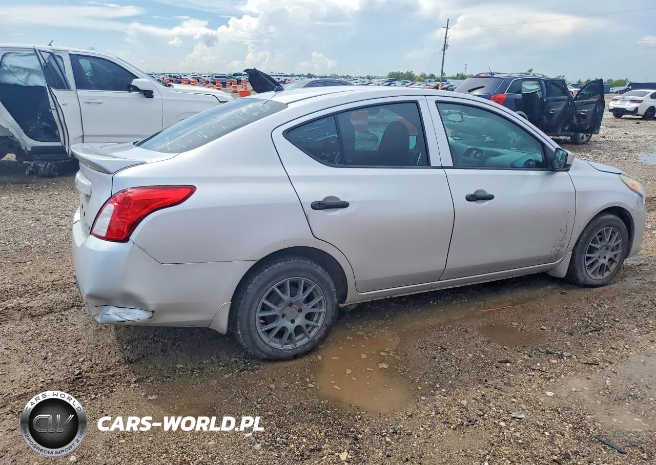 2016 Nissan Versa 1.6 S Plus VIN:3N1CN7APXGL877789 - 3