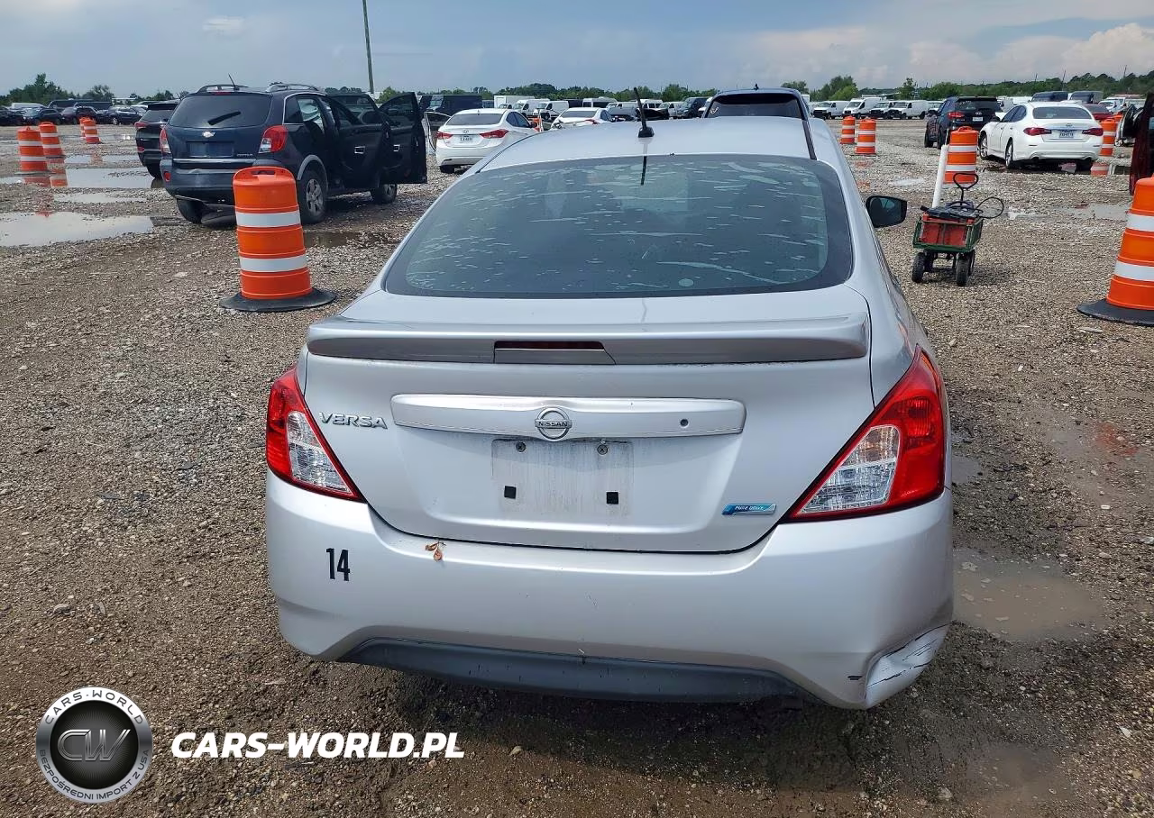 2016 Nissan Versa 1.6 S Plus VIN:3N1CN7APXGL877789 - 6