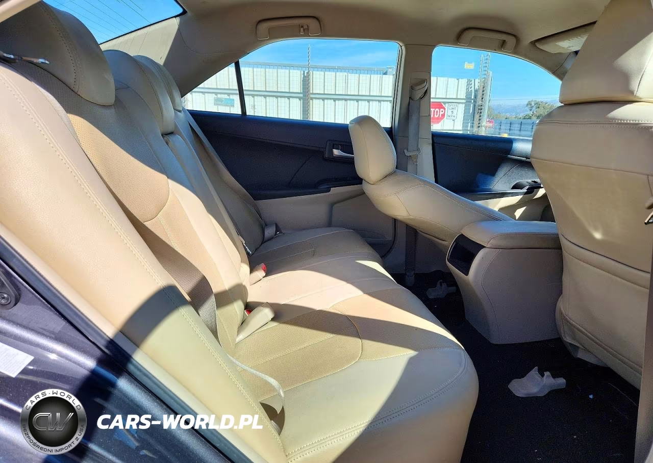 2012 Toyota Camry Le VIN:4T4BF1FK8CR222807 - 10