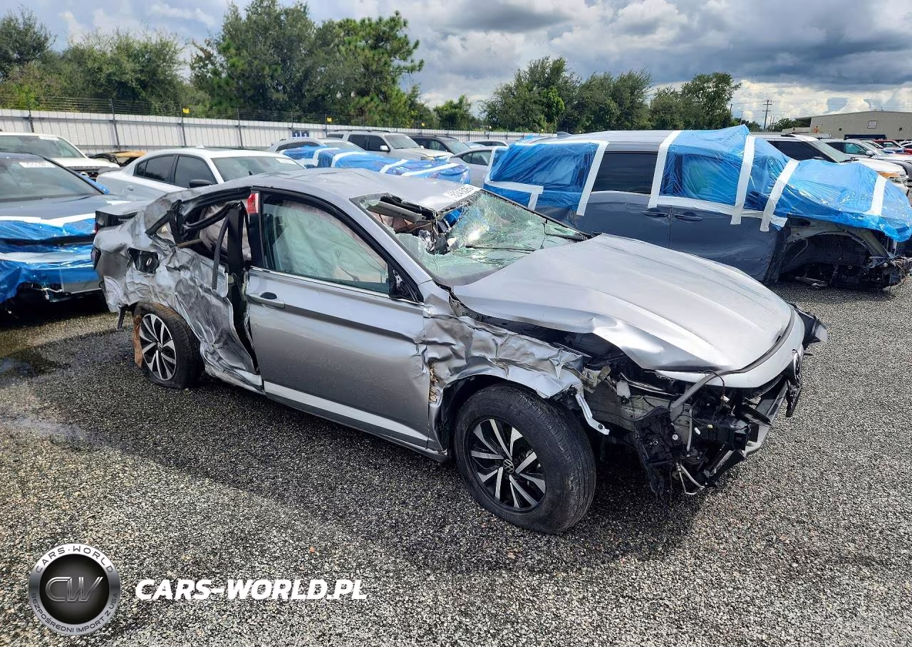 2025 Volkswagen Jetta S VIN:3VW5X7BU6SM055592 - 4