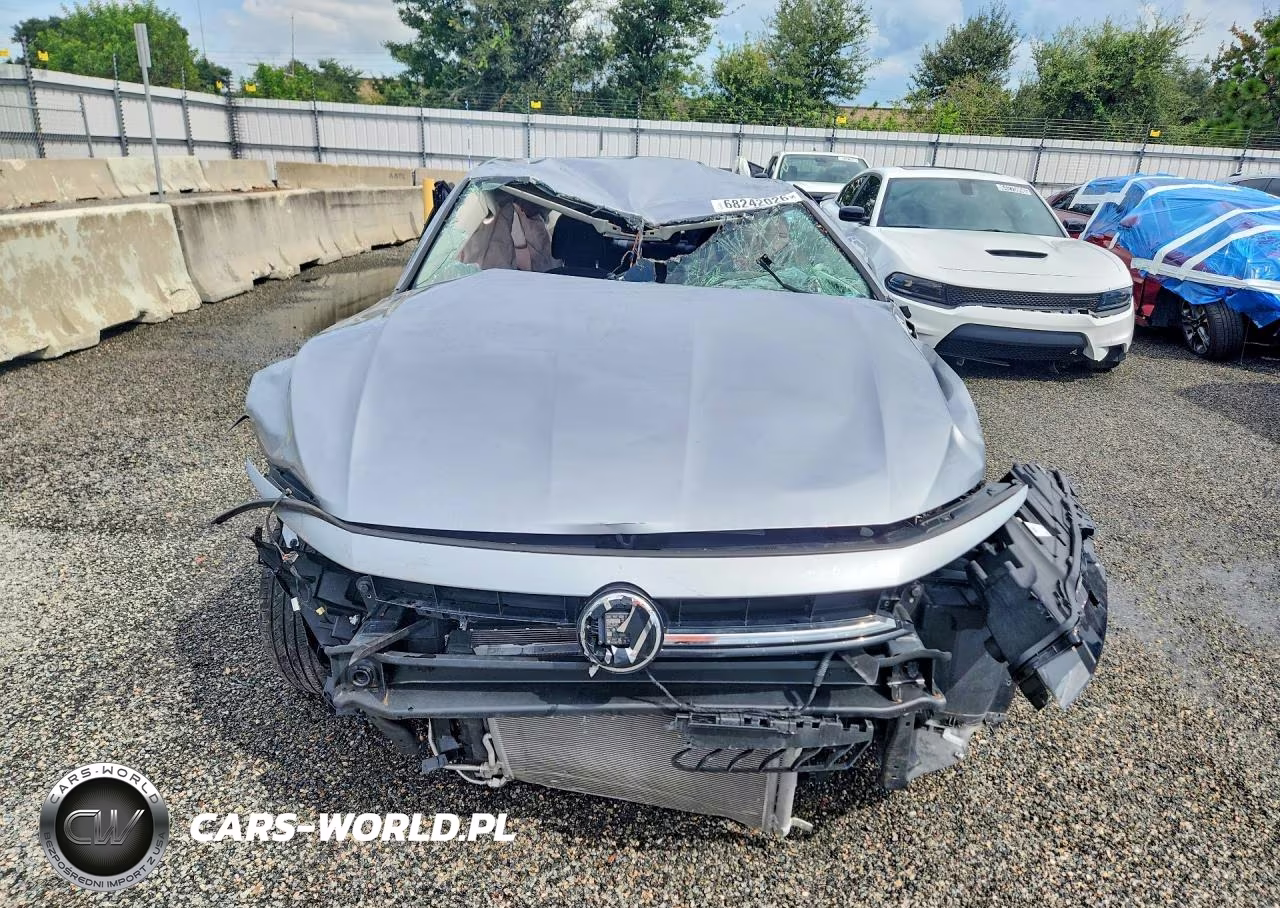 2025 Volkswagen Jetta S VIN:3VW5X7BU6SM055592 - 5