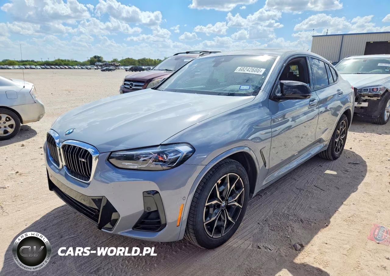 2025 BMW X4 M40I