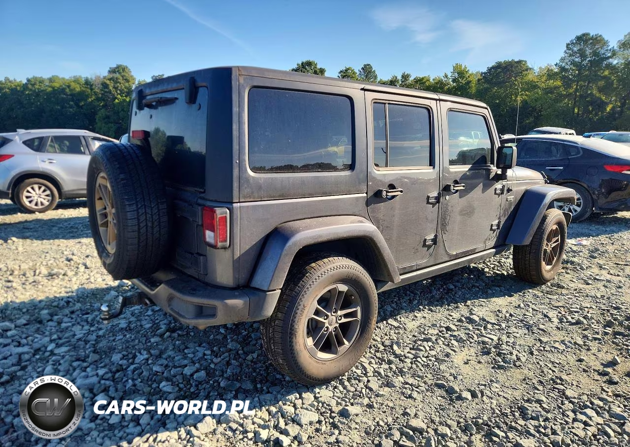 2016 Jeep Wrangler Unlimited Sahara VIN:1C4BJWEG5GL288721 - 3