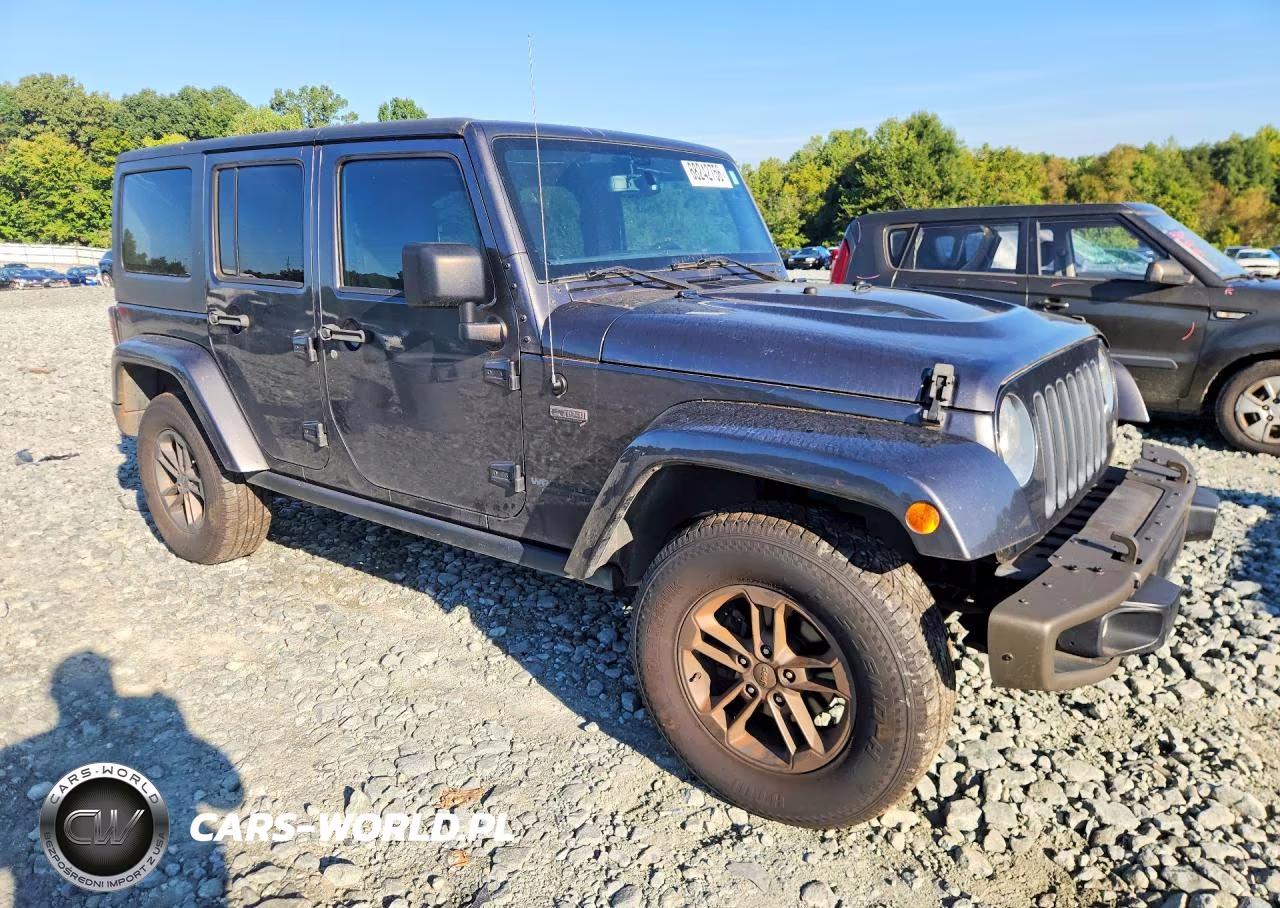 2016 Jeep Wrangler Unlimited Sahara VIN:1C4BJWEG5GL288721 - 4